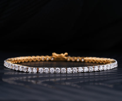 Classic 0.09 Pointer Tennis Bracelet